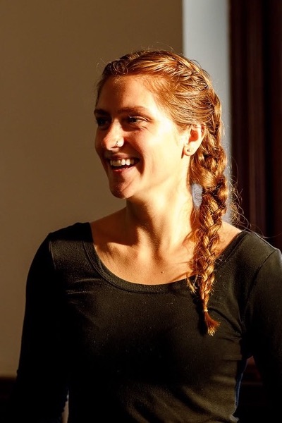 Hannah Chambers headshot